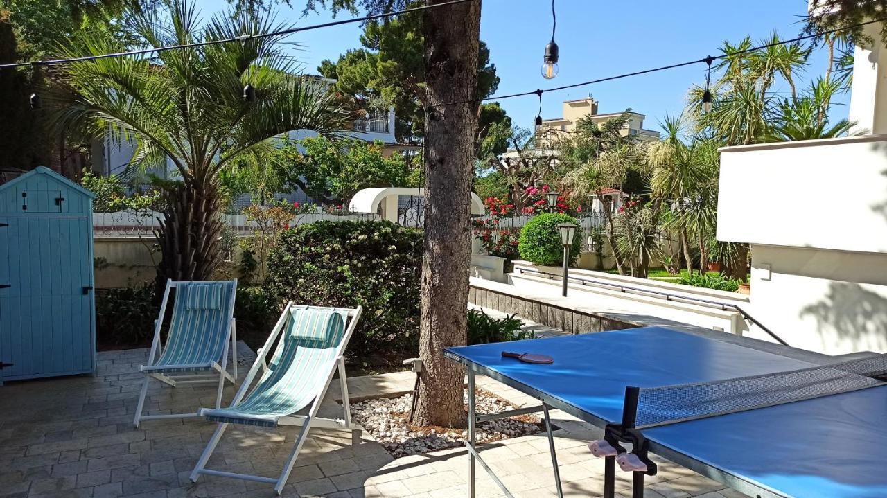 Villa Mary - Apartments Trani Exteriér fotografie
