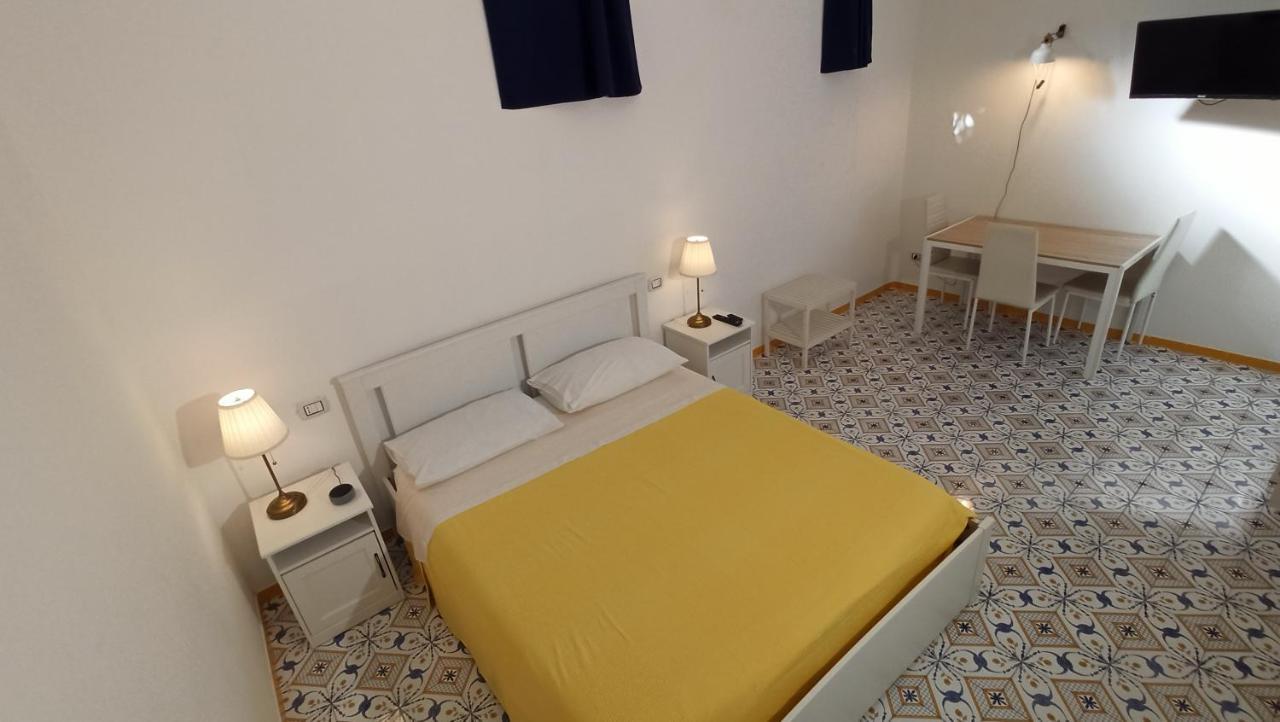 Villa Mary - Apartments Trani Exteriér fotografie